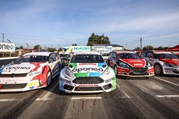 Weekend czterech mistrz&oacute;w