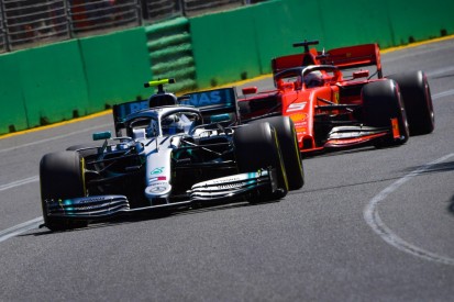 Vettel nach deutlichem Rückstand ratlos: "Das Auto macht nicht, was ich will!"