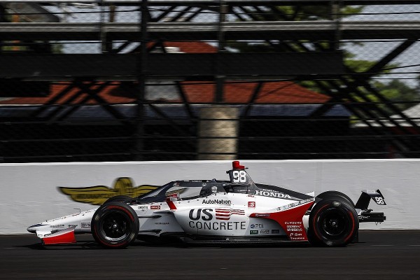 Andretti leads Indy 500 qualifying opener