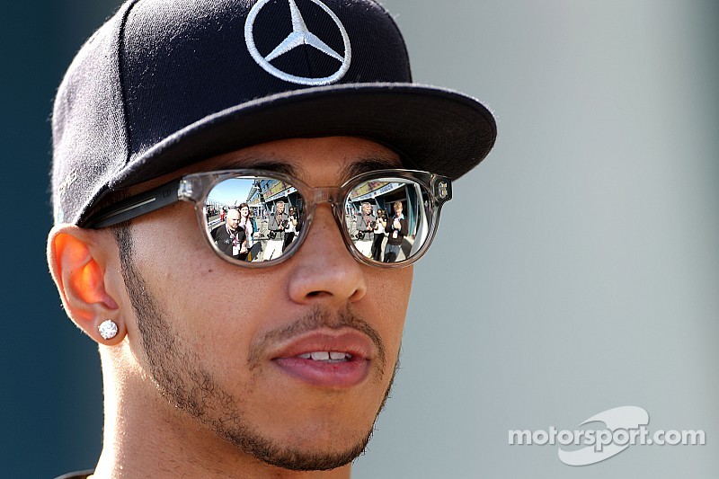 Hamilton évite l'excès d'optimisme