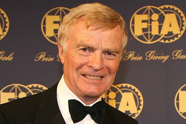 Si no cambia, la F-1 se derrumbará: Max Mosley 