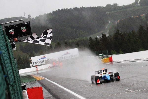 Matthieu Vaxiviere wins eventful Formula V8 3.5 race two at Spa