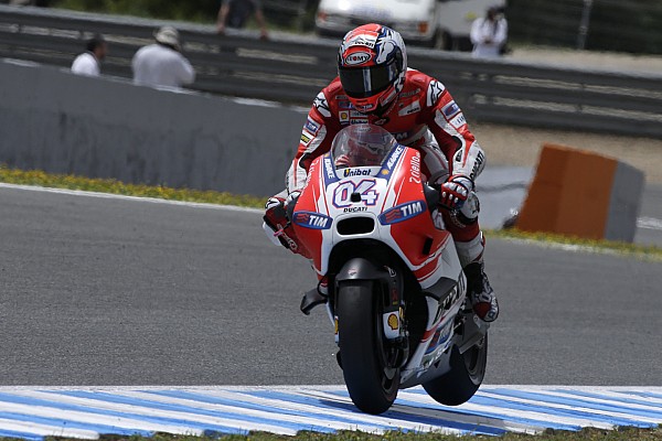 Dovizioso marca el camino en el arranque de Le Mans