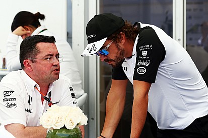 McLaren insiste en que no hay riesgo de crisis con Alonso
