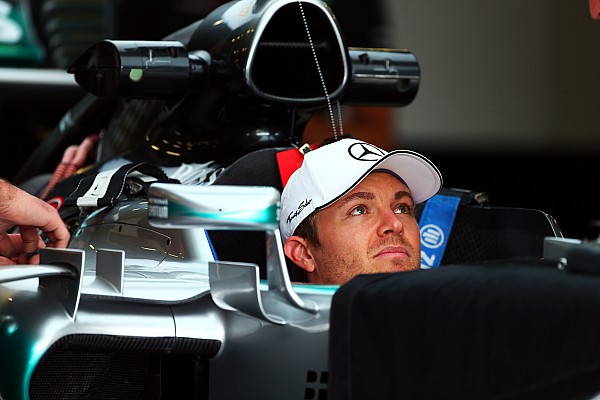 Rosberg dice que la diferencia de puntos es "nada"