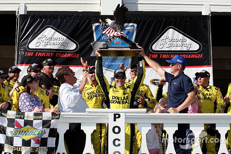 Ganador de la carrera Matt Kenseth, Joe Gibbs Racing Toyota