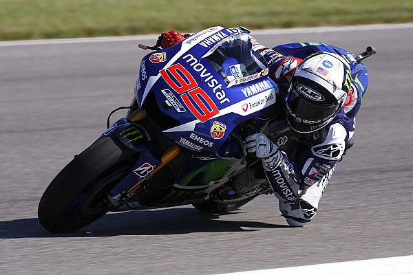 Lorenzo marca el ritmo y Márquez se despista