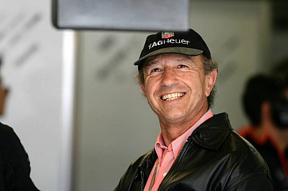 Para Jo Ramírez, Vettel debe disculparse con Pirelli