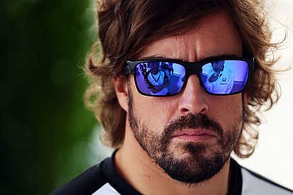Alonso niega que quiera dejar McLaren