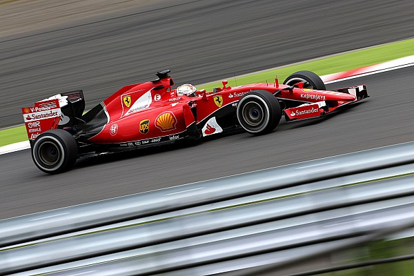 Vettel lastima volta da Mercedes ao nível habitual