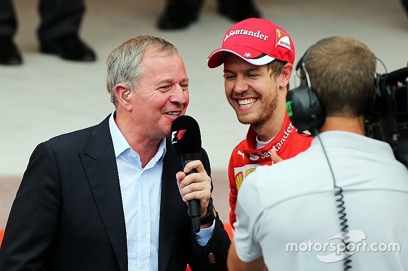 Martin Brundle, comentarista da TV Sky Sports com Sebastian Vettel, Ferrari no pódio