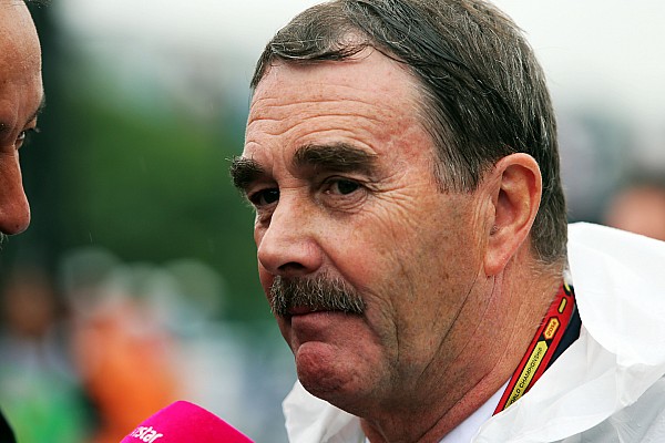 Mansell ironiza F1 atual: "carros são mais fáceis de guiar"