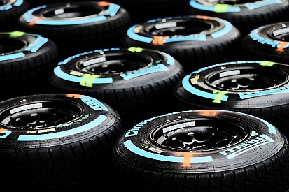 Twee of drie pitstops in Grand Prix van Brazilië