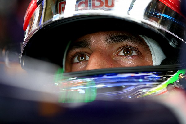 Ricciardo lamenta ano: “esperava lutar pelo título no início”