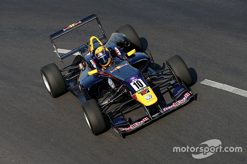 Drie nieuwe rijders voor Red Bull talentenprogramma