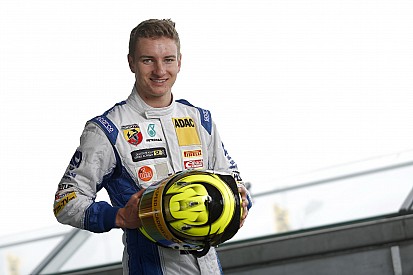 Nachwuchspilot Tim Zimmermann wechselt in neue TCR Deutschland