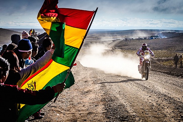 Despu&eacute;s de 6 Etapas Paulo Goncalves lidera en motos.