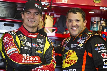 Tony Stewart no quiere un adi&oacute;s igual al de Jeff Gordon