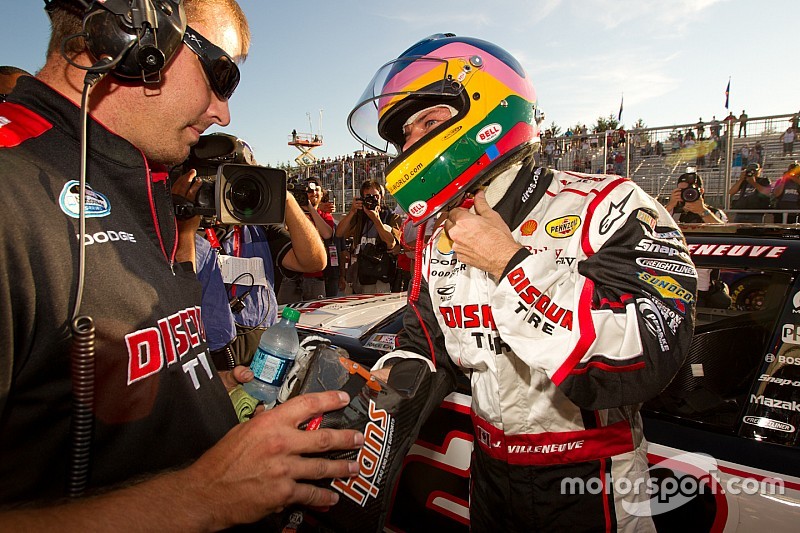 Jacques Villeneuve terug in de NASCAR?