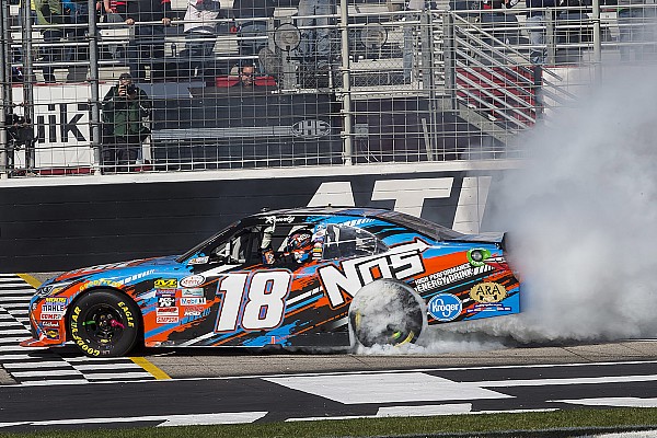 Xfinity: Kyle Busch hakt Atlanta erfolgreich ab