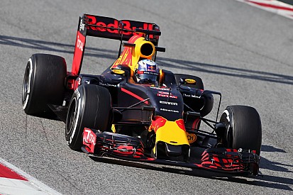 Red-Bull-Chef Dietrich Mateschitz: Formel-1-Ausstieg bleibt ein Thema