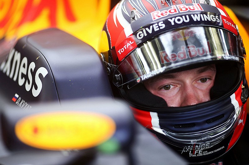 Daniil Kvyat, Red Bull Racing RB12