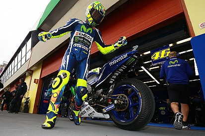 Lorenzo tevreden over eerste dag, Rossi worstelt met de balans