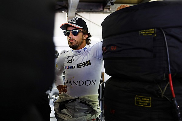 Alonso: "La F1 actual no es conducción pura, el karting sí"