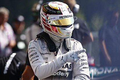 Hamilton egy hajszállal Rosberg előtt délután Monzában! Vettel harmadik, Raikkönen csak a 6.