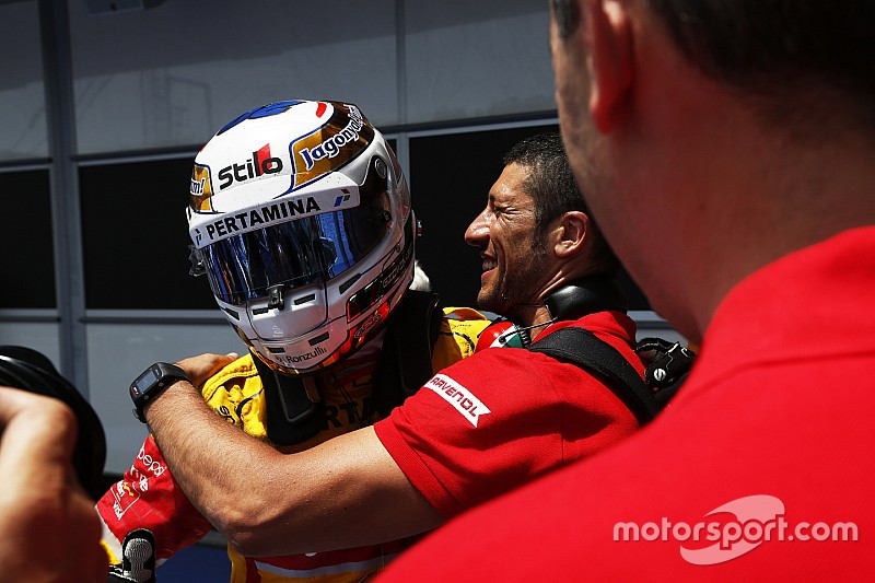 GP2巴库第二回合:吉奥维纳兹赢下又一乱站,包揽两胜成为历史第6人