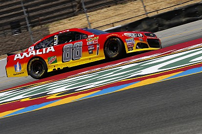 NASCAR Sonoma: "Junior" Schnellster, Kyle Busch auf Hasenjagd