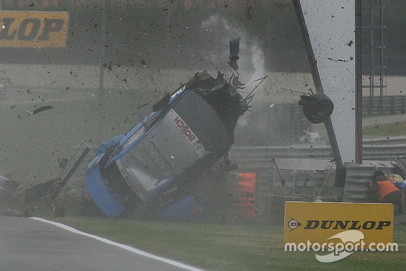 Video: Die 10 spektakulärsten Crashs der DTM seit 2000