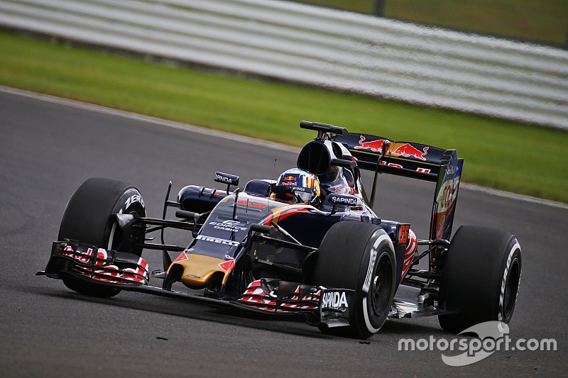 Carlos Sainz Jr., Scuderia Toro Rosso STR11