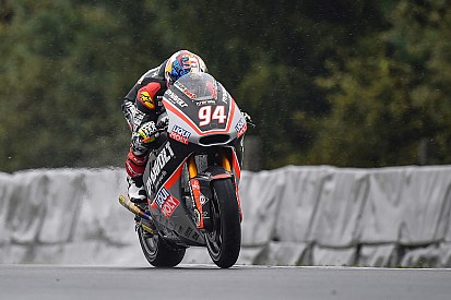 Jonas Folger feiert Moto2-Sieg von Brno