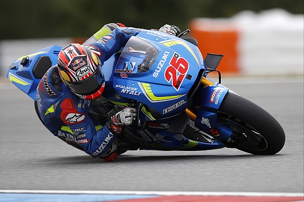 Vi&ntilde;ales: &ldquo;La evoluci&oacute;n de la moto se ha parado a media temporada&rdquo;