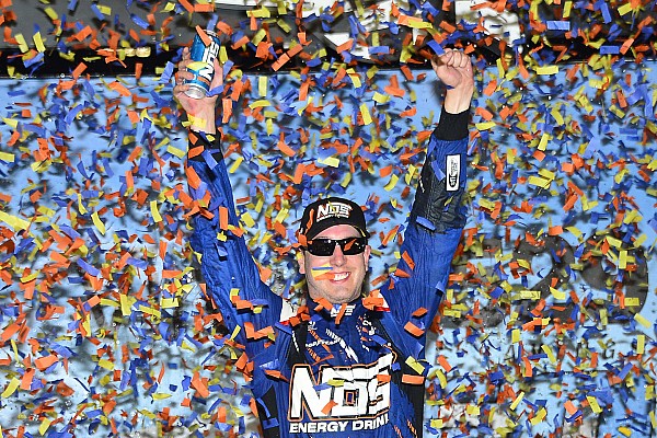 Kyle Busch domina en la carrera de Xfinity en Richmond 