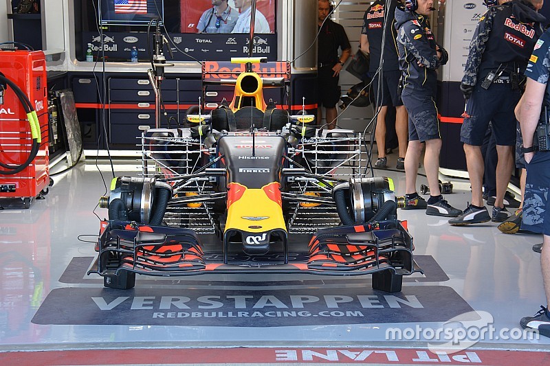 Coche de Max Verstappen, Red Bull Racing RB12 funcionamiento equipo de sensor
