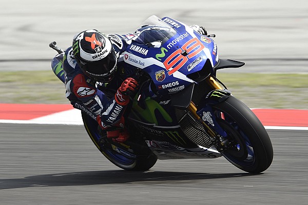 Lorenzo no va c&oacute;modo con el airbag, obligatorio en 2018