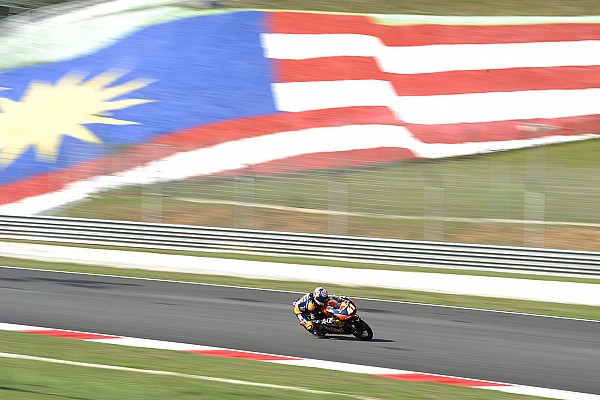 Binder le arrebata la pole a Navarro con el reloj a cero