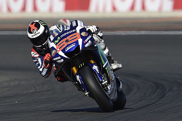 Lorenzo dejar&aacute; Yamaha con una pole estratosf&eacute;rica