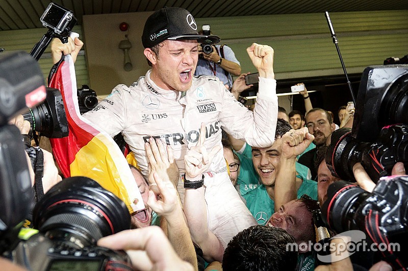 Nico Rosberg, Mercedes AMG F1 celebrates his World Championship with the team