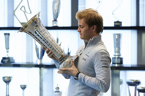 Nico Rosberg se retira de la F1 cinco d&iacute;as despu&eacute;s de ser campe&oacute;n