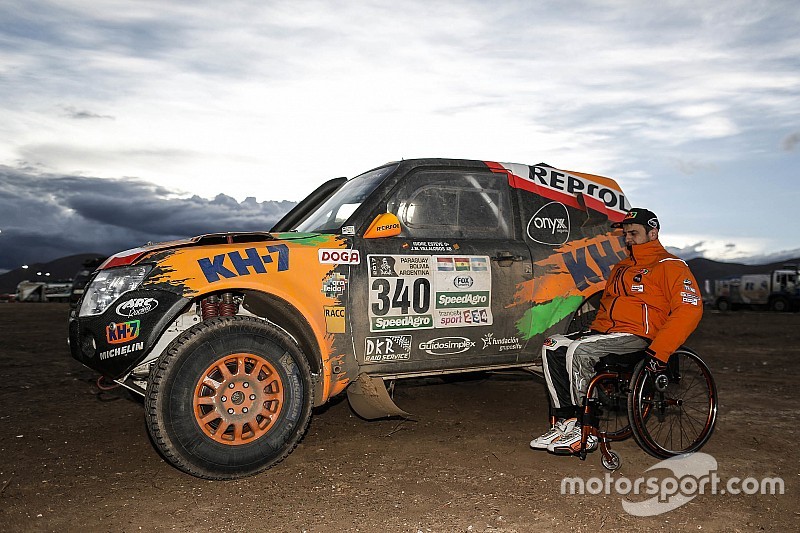 #340 KH-7 Rally Team, Mitsubishi: Isidre Esteve