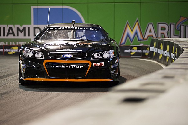 Vive la Carrera de Campeones con cámaras de 360 grados 