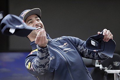 Ricciardo'dan Rulo'ya: Eğlenmene bak!