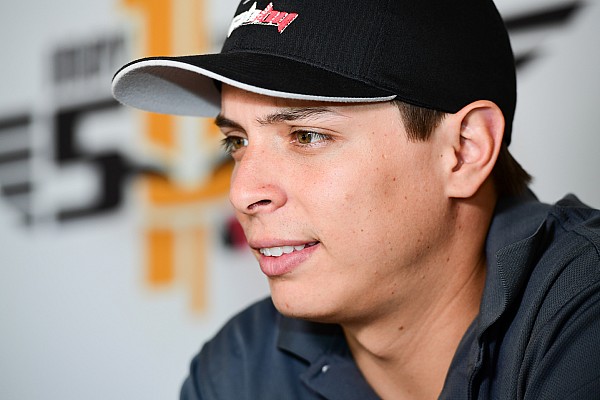 Gabby Chaves correrá Indy 500 con Harding Racing