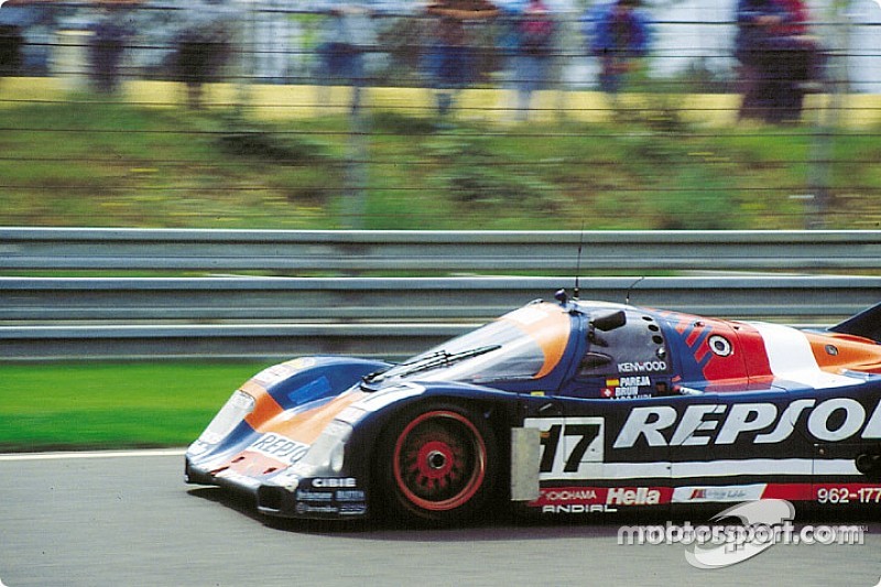 #17 Brun Motorsport Porsche 962C: Oscar Larrauri, Jésus Pareja, Walter Brun