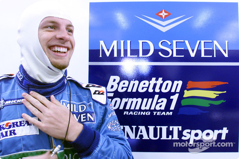 Em 2001, o piloto inglês se mudou para a Benetton