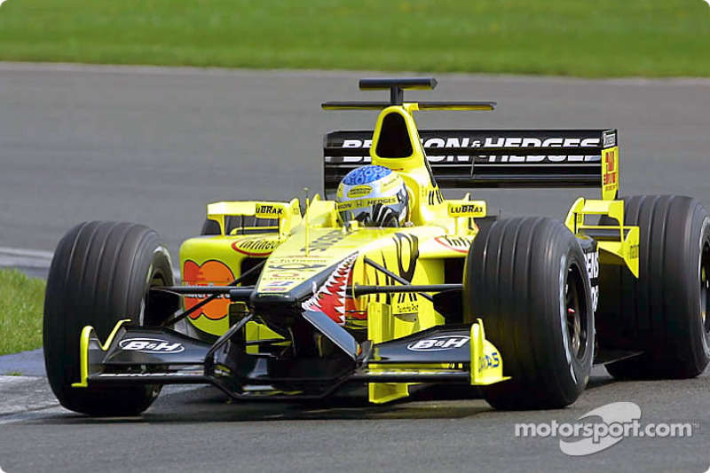 Jean Alesi pilote l'EJ11 pour un Shakedown