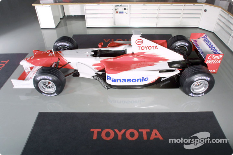 Toyota TF102